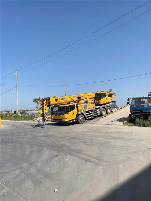 崂山区吊车作业时，可能会产生哪些额外收费项目？